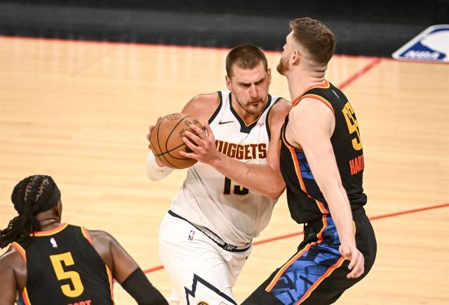 皇冠体育手机版-上古神兽！约基奇轰42+22造逆转，克六：当世第一人